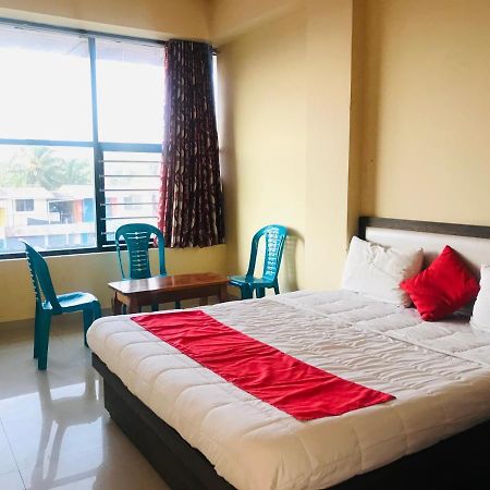 Staymaker Prakash International Gonikoppal Ngoại thất bức ảnh