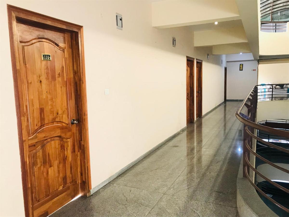 Staymaker Prakash International Gonikoppal Ngoại thất bức ảnh
