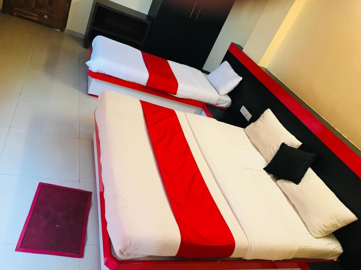 Staymaker Prakash International Gonikoppal Ngoại thất bức ảnh