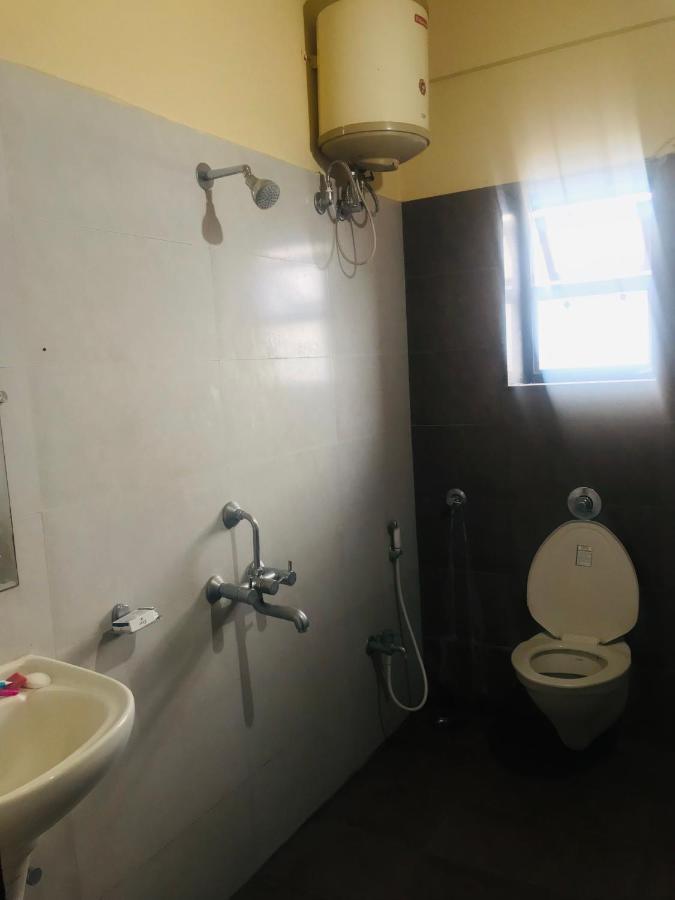 Staymaker Prakash International Gonikoppal Ngoại thất bức ảnh