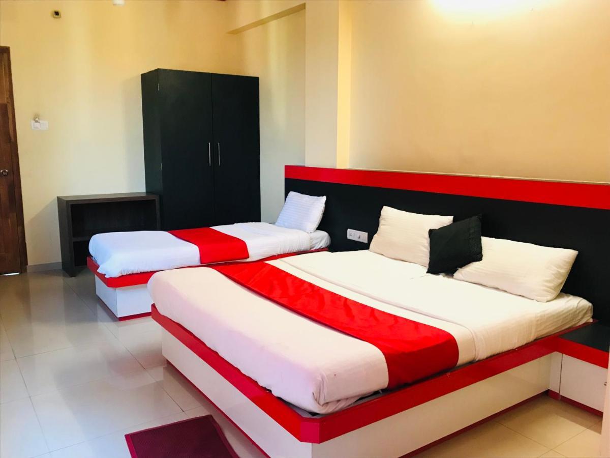 Staymaker Prakash International Gonikoppal Ngoại thất bức ảnh