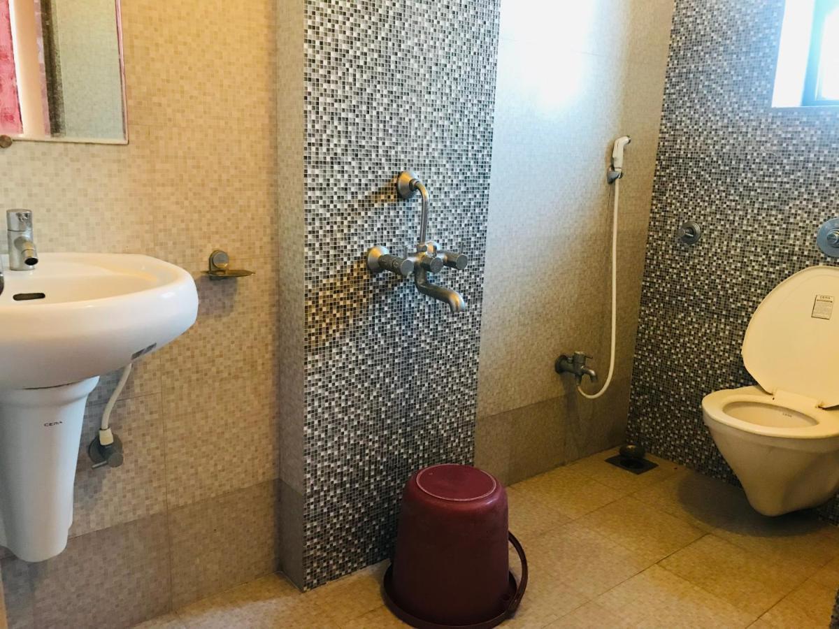 Staymaker Prakash International Gonikoppal Ngoại thất bức ảnh