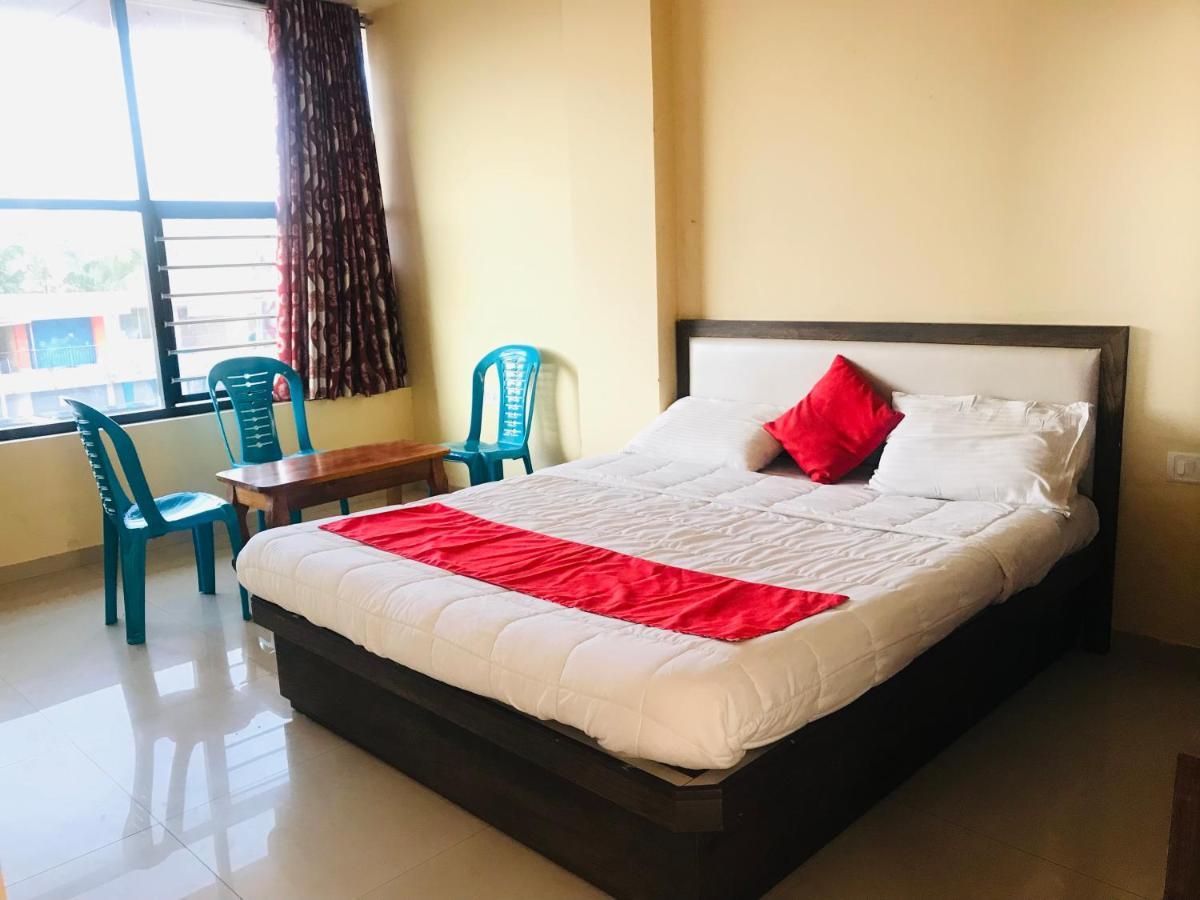 Staymaker Prakash International Gonikoppal Ngoại thất bức ảnh